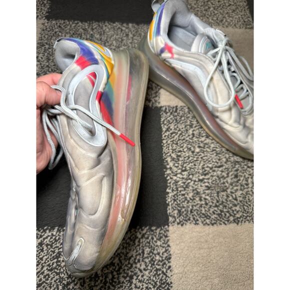 Nike Air Max 720 pride damen trainer athletic sneakers mens 9.5 workout running - Picture 5 of 8